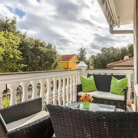 Appartement Lovely In With Wifi *