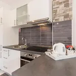1 Bedroom Beautiful In Pavicini