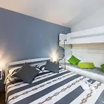 Daire 1 Bedroom Beautiful In
