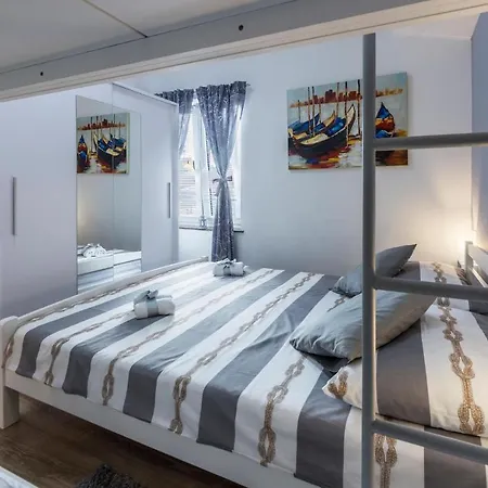 Daire 1 Bedroom Beautiful In