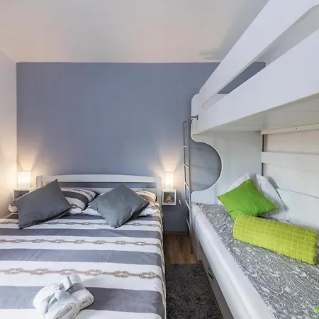 Stunning In With Wifi Apartment Pavicini