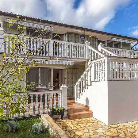 1 Bedroom Beautiful In * Pavicini